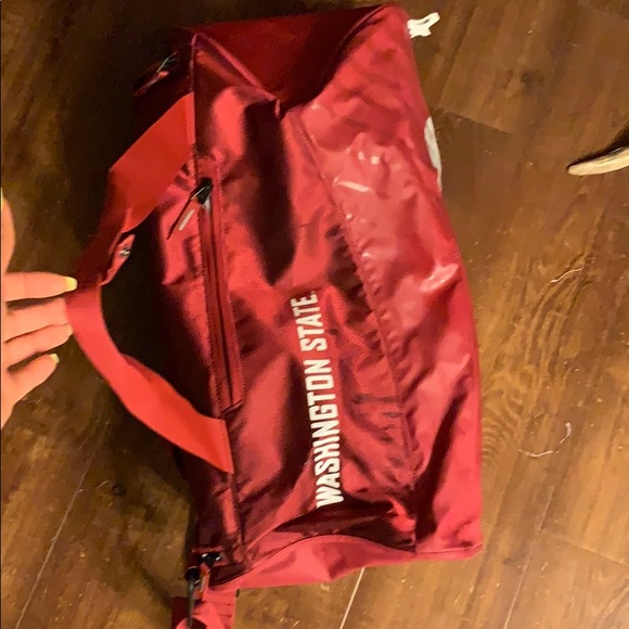 Nike duffle bag - Picture 2 of 5